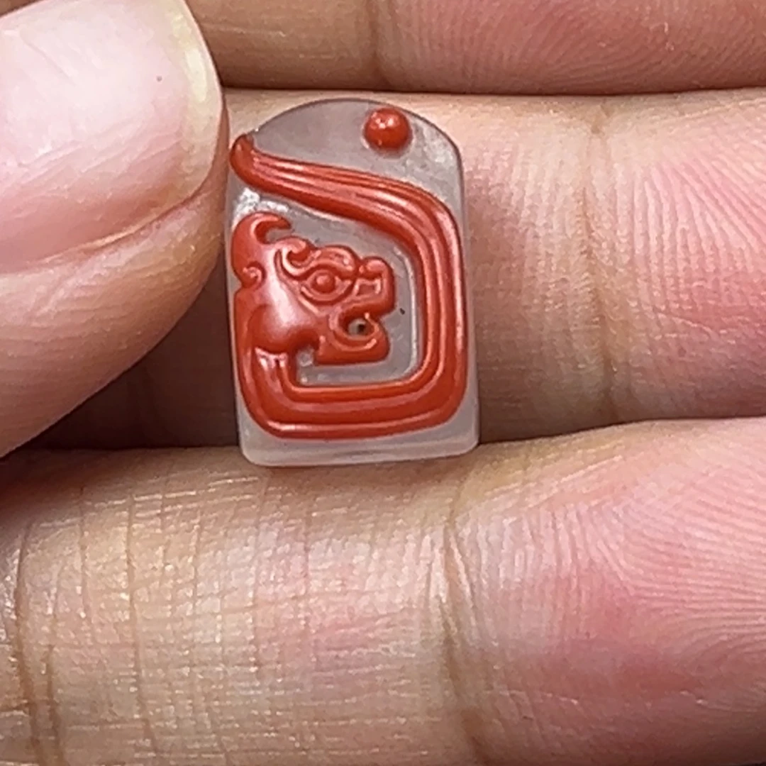 未镶嵌背云南红玛瑙