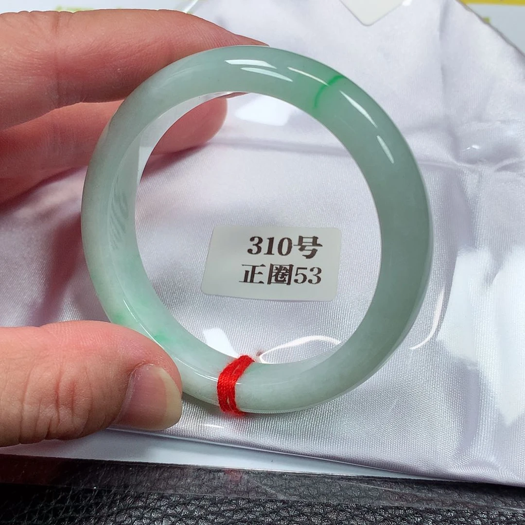 【闪购商品】翡翠手镯未镶嵌310号