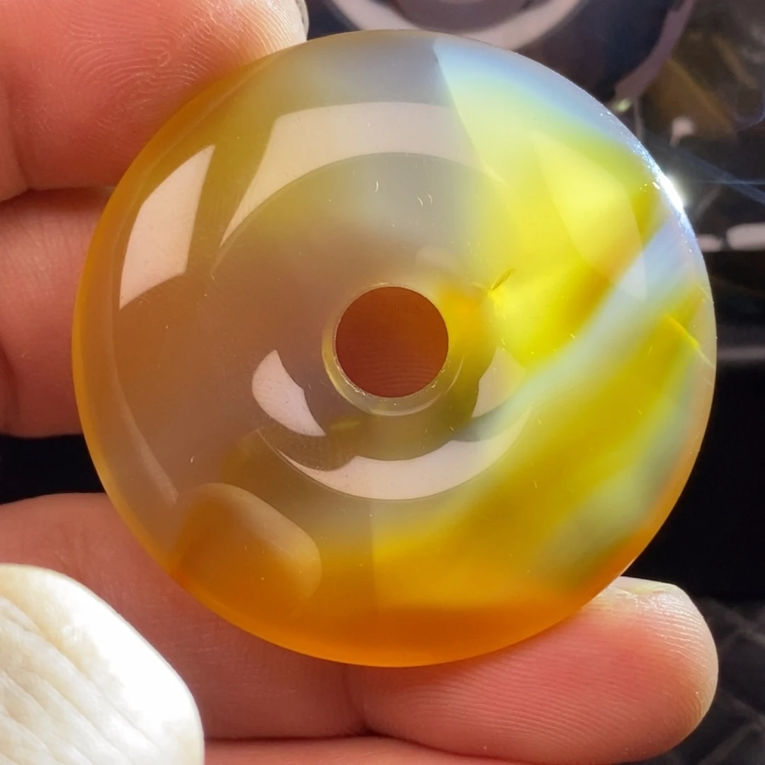 玛瑙/玉髓未镶嵌颈饰挂件