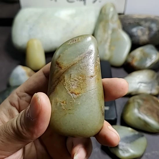 未镶嵌和田玉把件