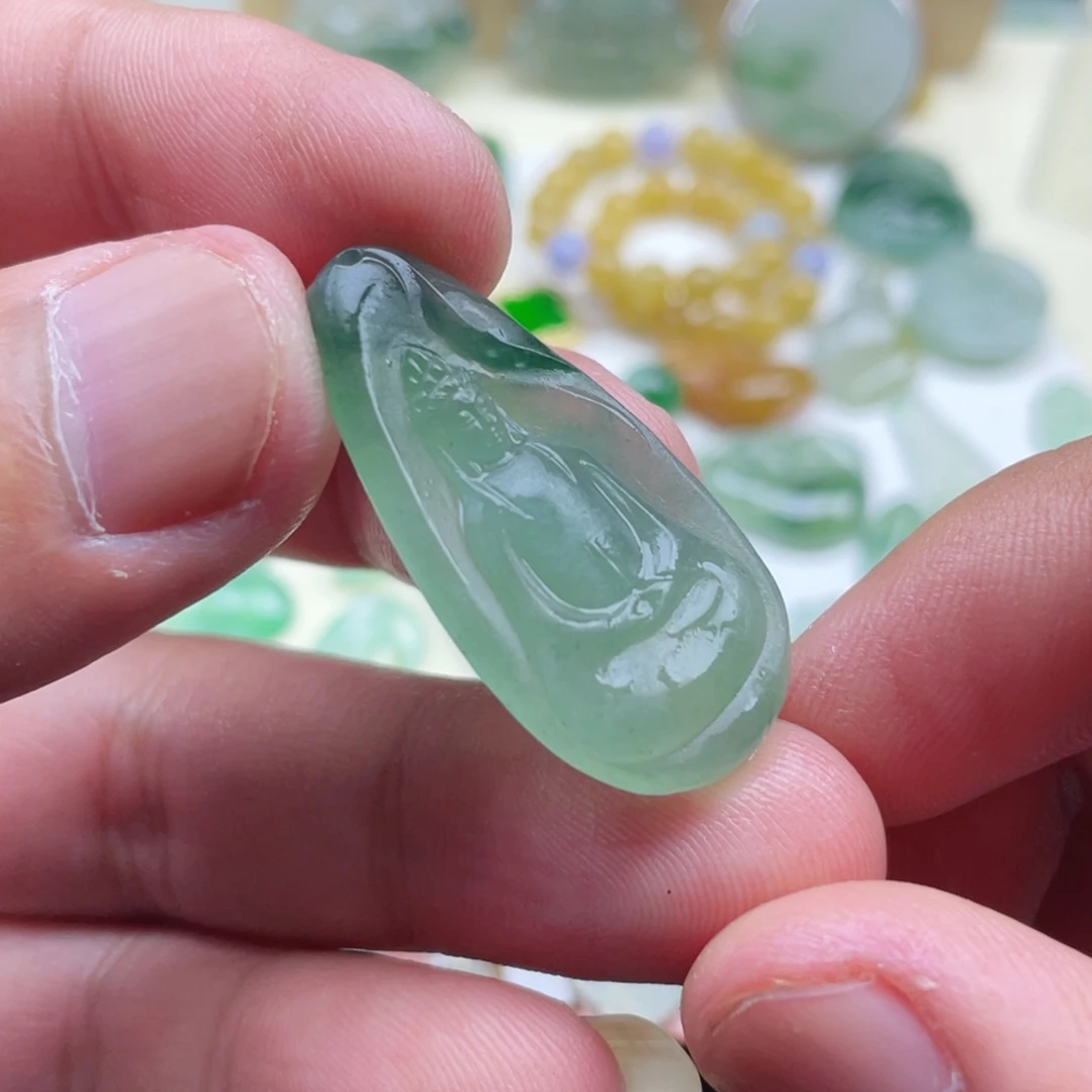 未镶嵌定制翡翠翡翠