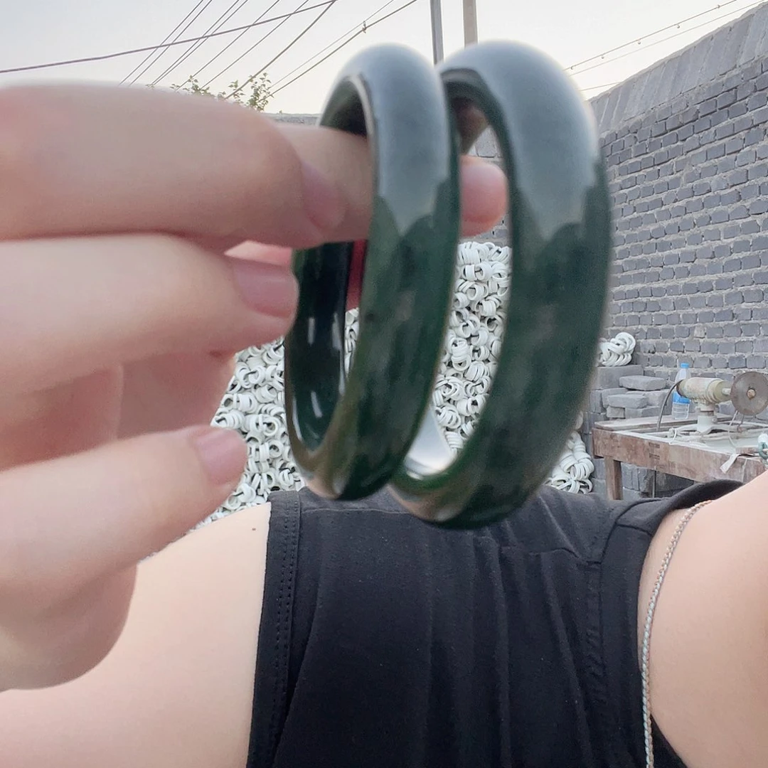 手链未镶嵌和田玉手镯