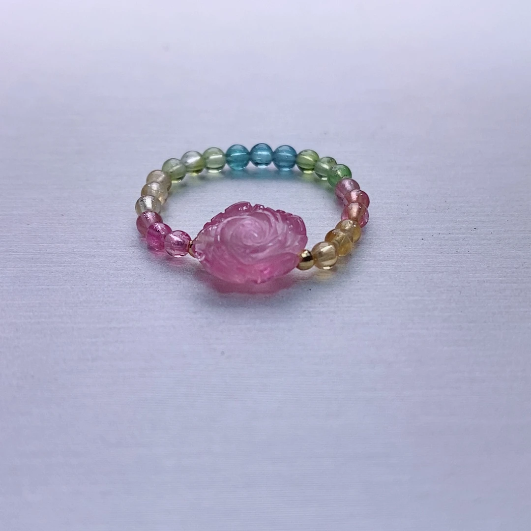 碧玺戒指18K金镶嵌碧玺戒指