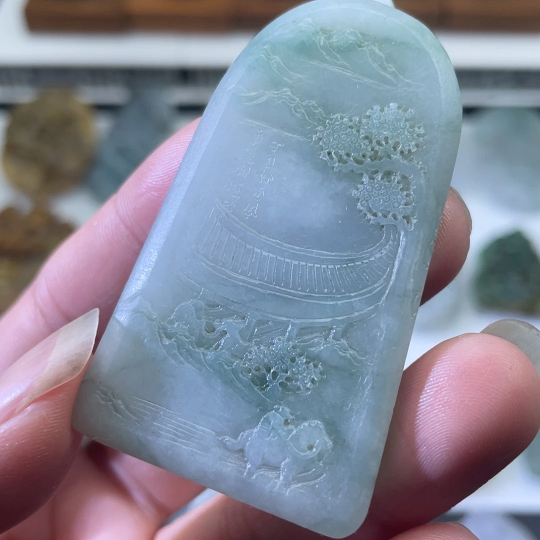 定制翡翠未镶嵌山水