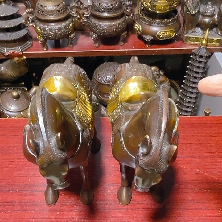 高端精美铜器摆件