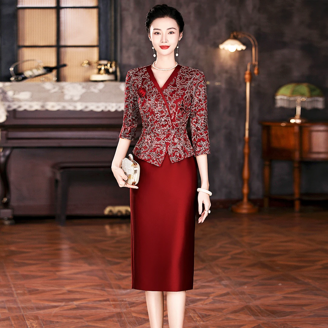 欧朵姬年轻喜婆婆妈妈婚宴装礼服2025新款短袖蕾丝显瘦遮肚连衣裙