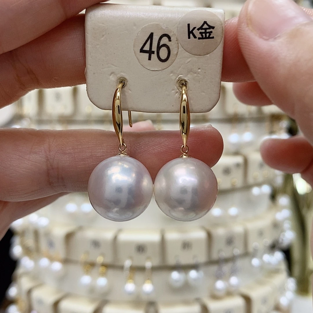 18K金镶嵌淡水珍珠耳饰