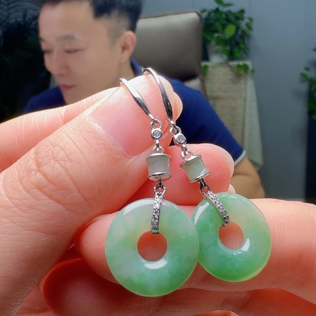 银S925镶嵌翡翠耳饰天然