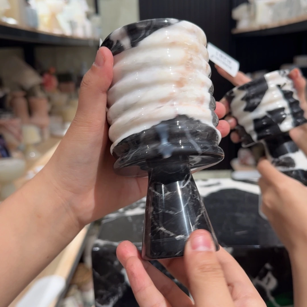 大理石R280。  关机