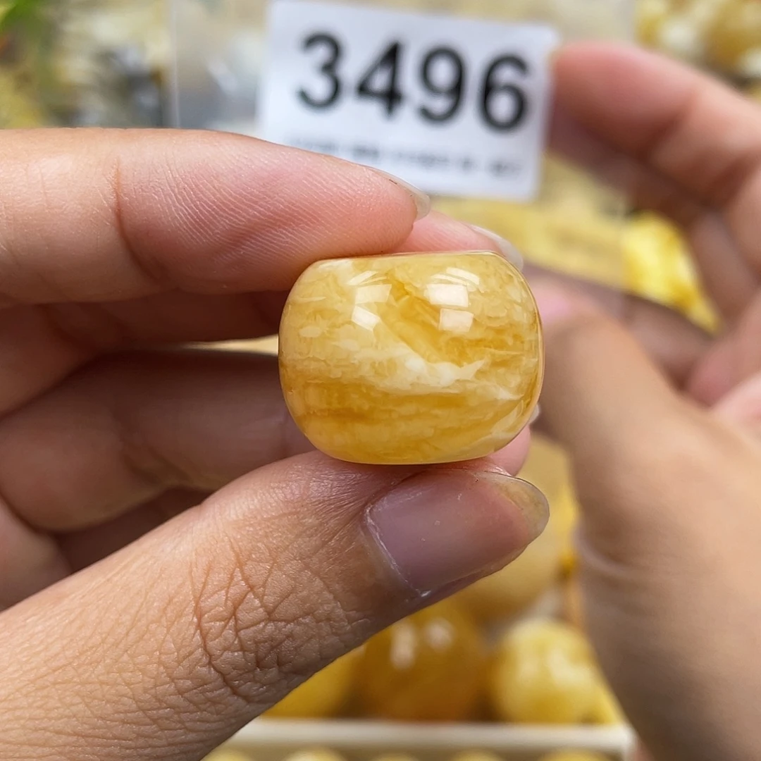 百***标琥珀未镶嵌珠宝奇石21.6