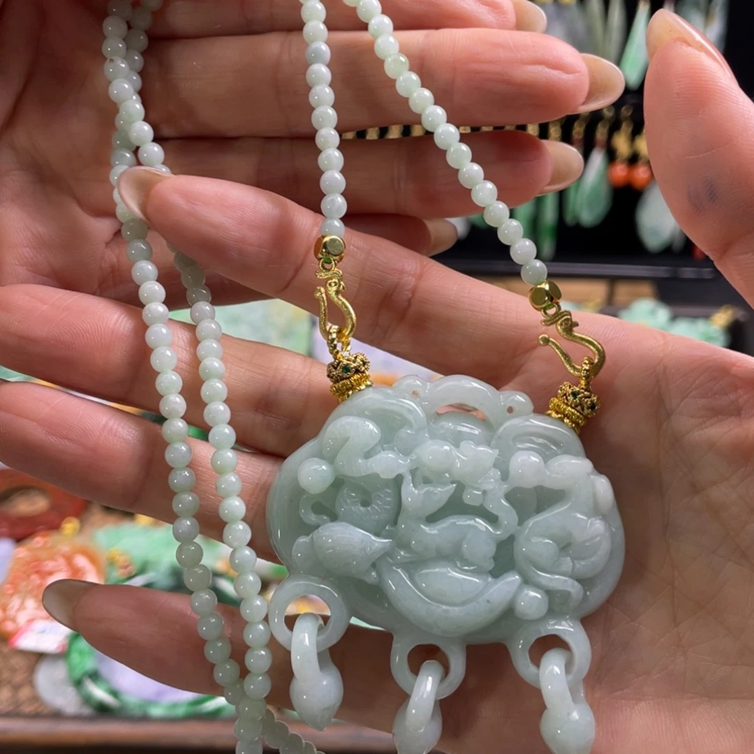 翡翠未镶嵌颈饰代编织