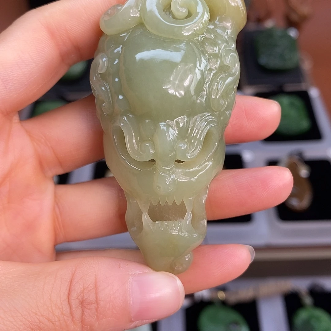 和田玉未镶嵌吊坠(不含链)