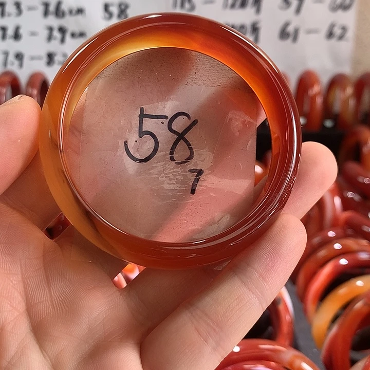 手镯玛瑙/玉髓未镶嵌