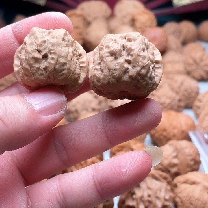 桃核把件鲍***?零点文玩蛤蟆头全品无修3.3延庆