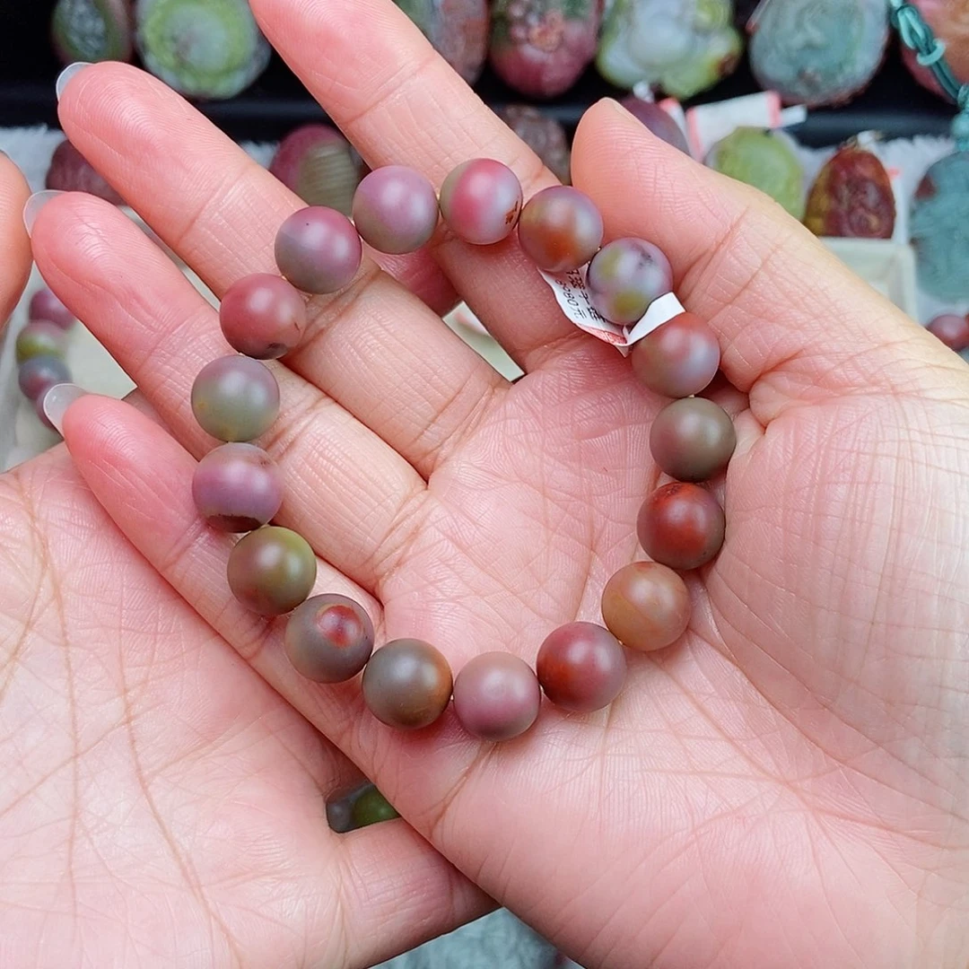 未镶嵌石英质玉（盐源）珠宝半成品?****?