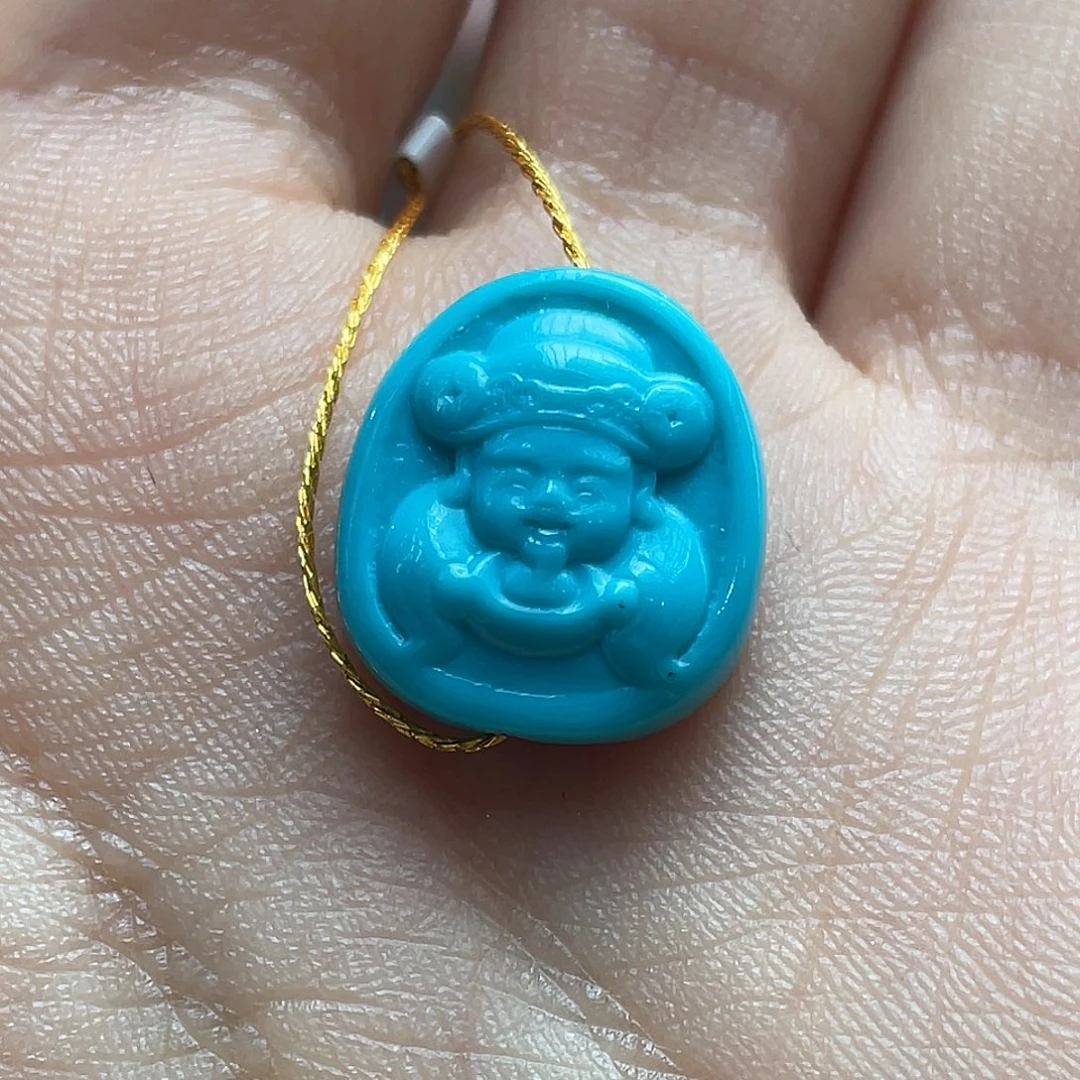 绿松石未镶嵌颈饰