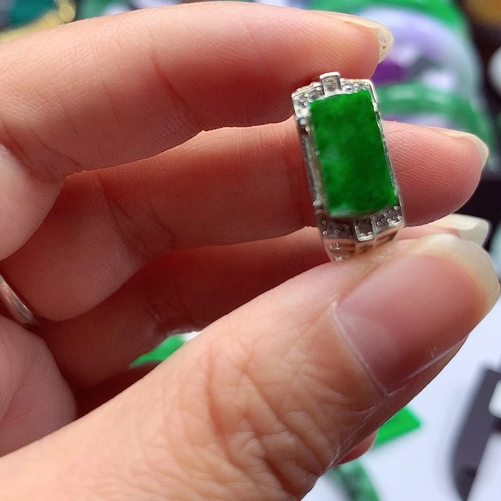 颈饰银S925镶嵌翡翠翡翠