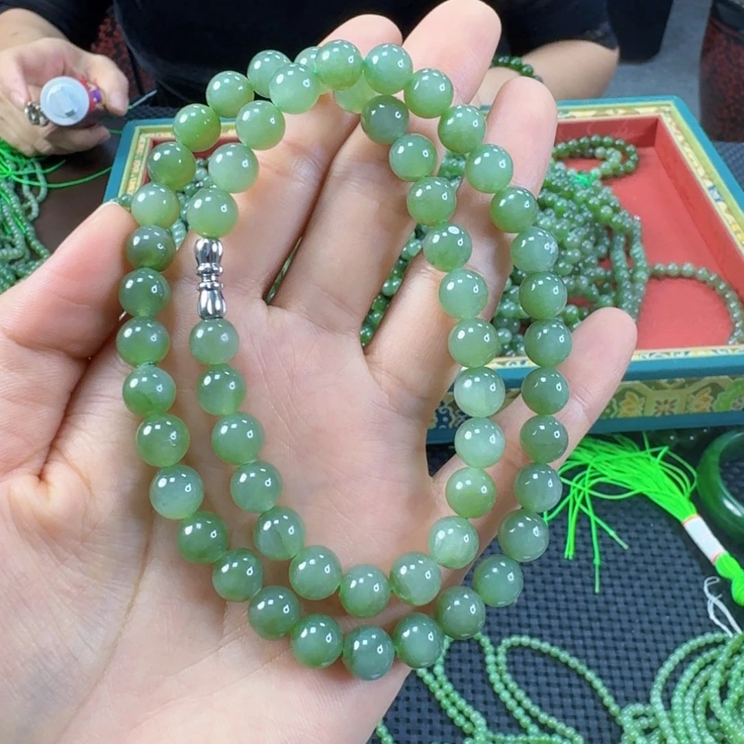 颈饰未镶嵌和田玉（碧玉）卡8
