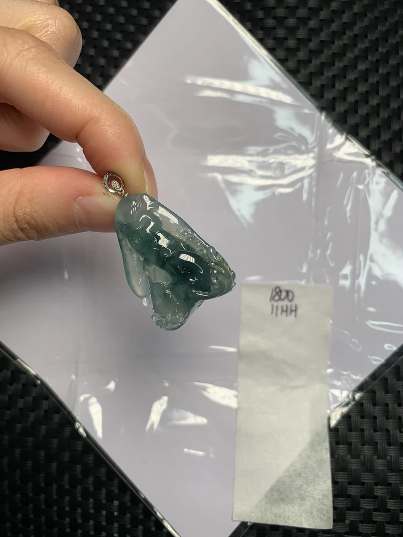 天然缅甸翡翠A货18K金镶嵌 11HH