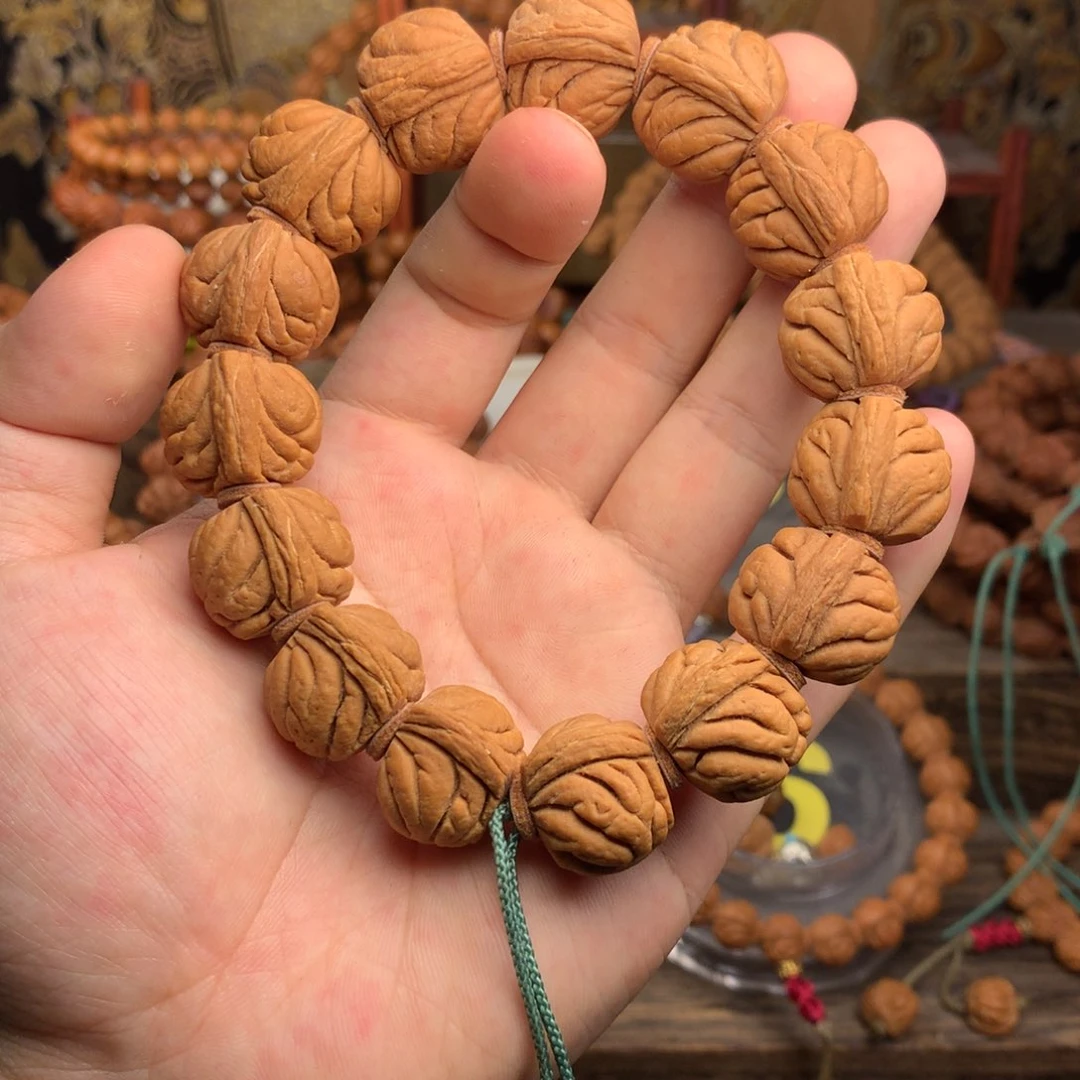 桃核吊坠21霸王龙