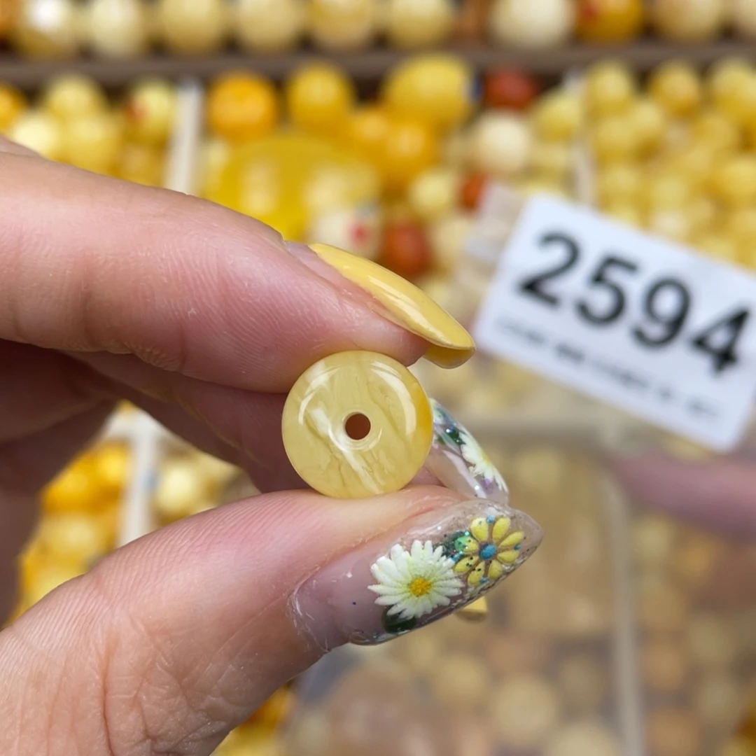 未镶嵌蜜蜡珠宝奇石粉11.8