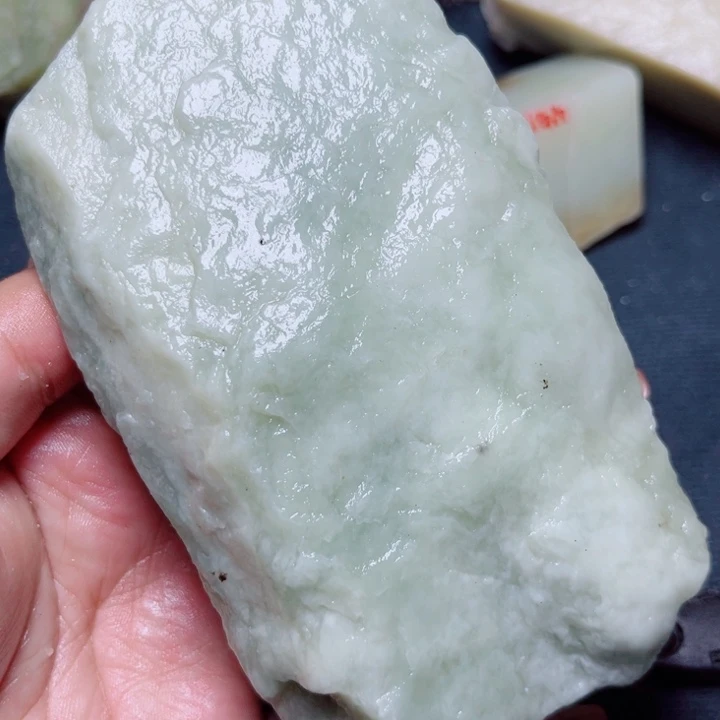 和田玉未镶嵌珠宝奇石