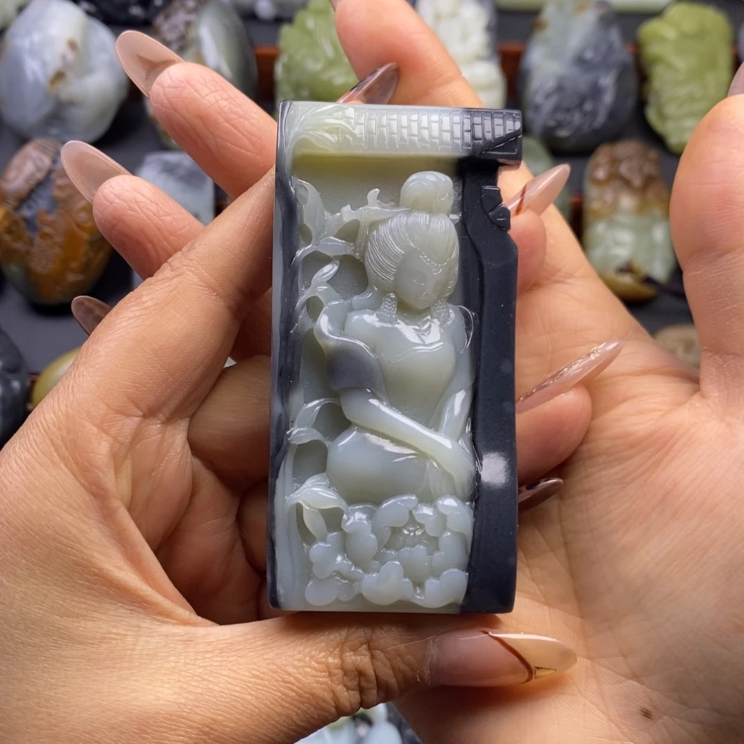 和田玉未镶嵌挂件