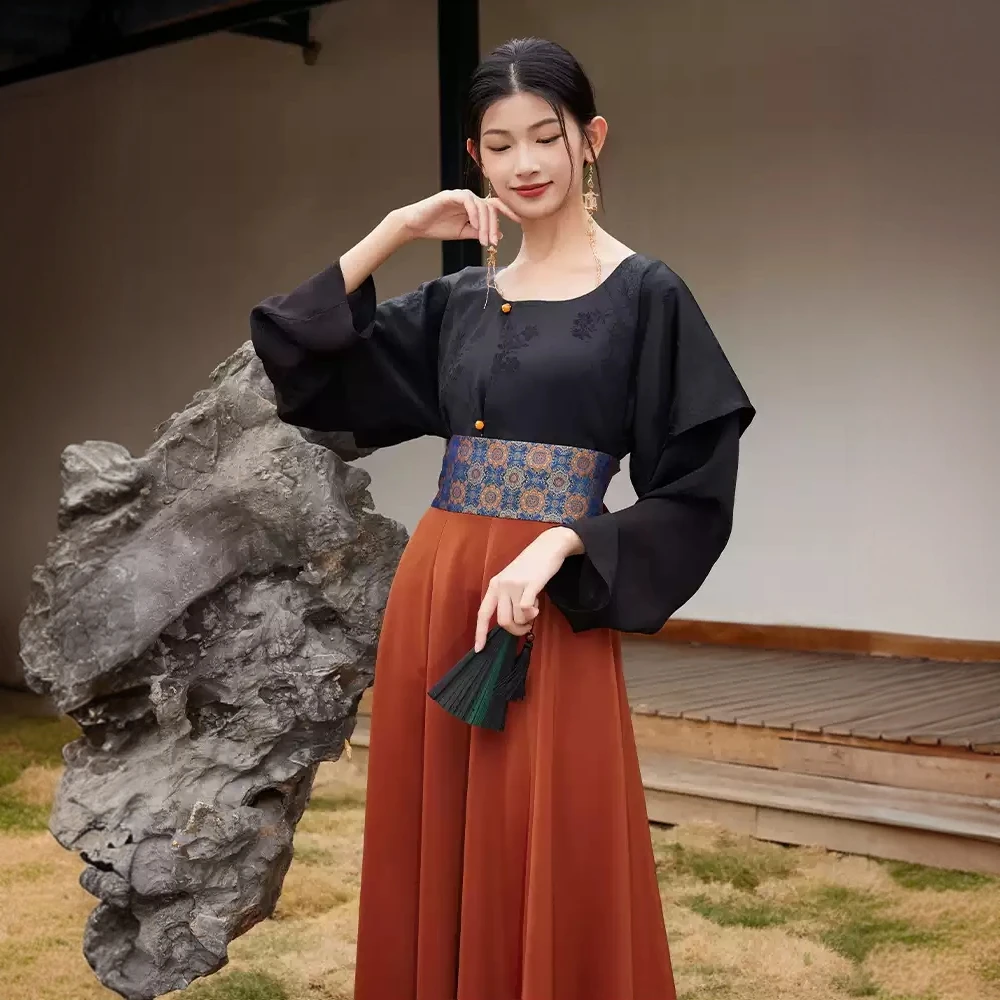 【小重山】春秋新款汉服女款国风改良唐制十四破裙听旬假两件坦领衫