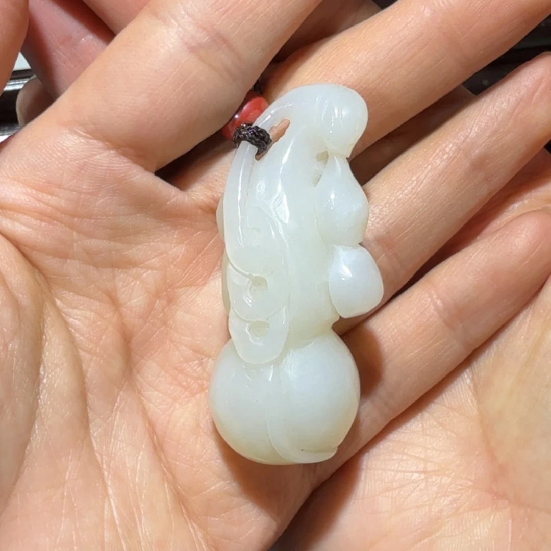 和田玉挂件未镶嵌欲**都