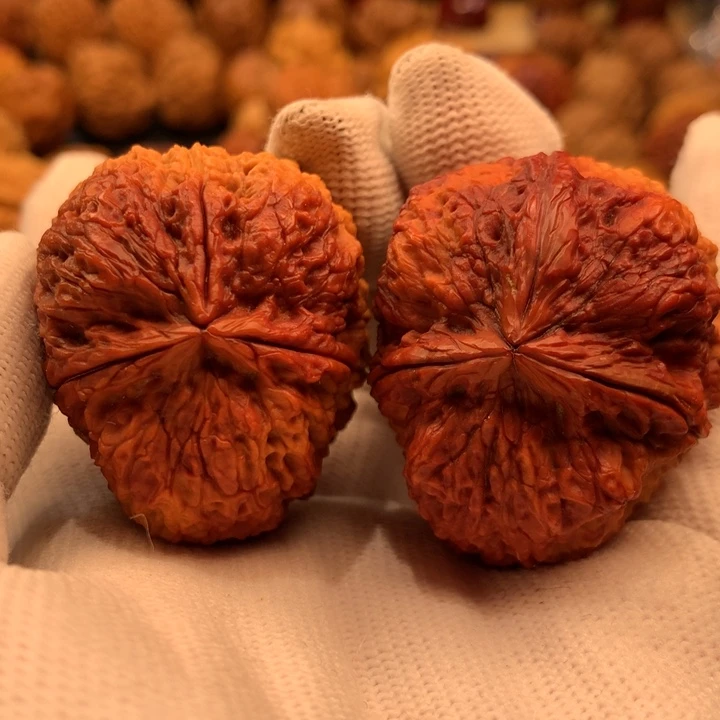 文玩核桃吊坠57………….