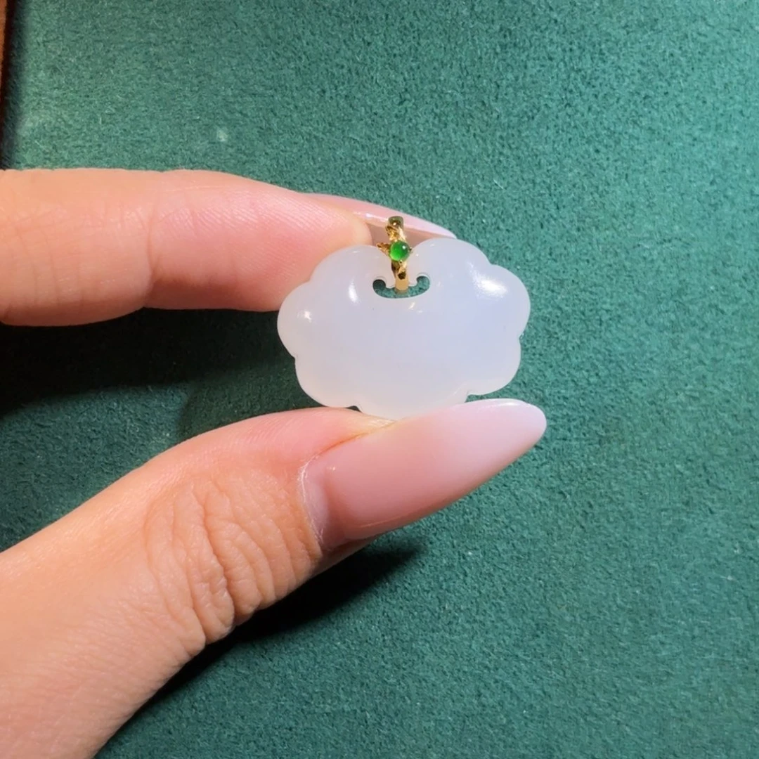 和田玉（糖玉）未镶嵌颈饰