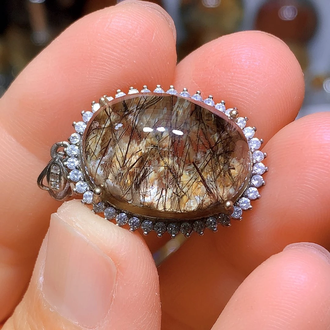 水晶吊坠银S925镶嵌天然水晶