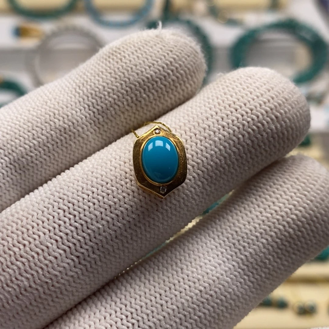 阳***光18K金镶嵌绿松石珠宝奇石A431