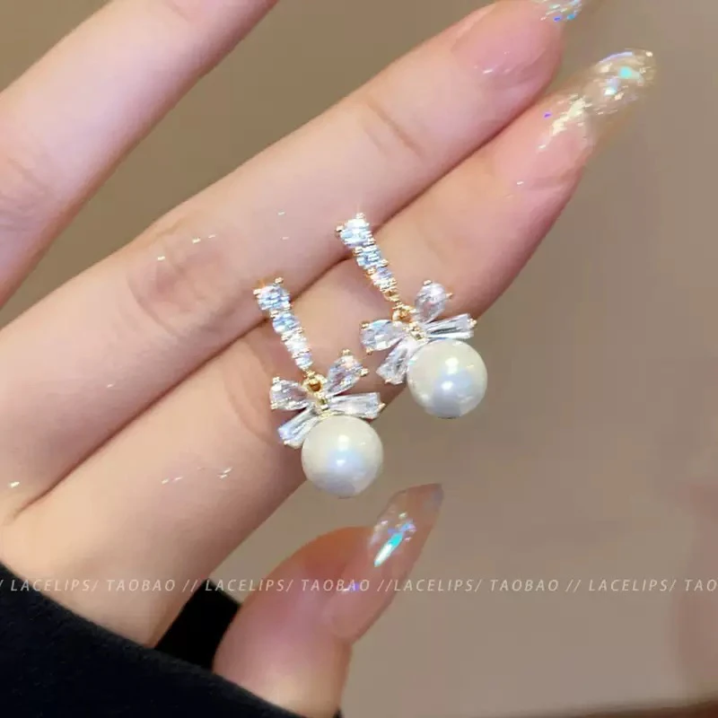 铜合金锆石耳饰 超闪锆石蝴蝶结珍珠耳环女轻奢小众设计高级感