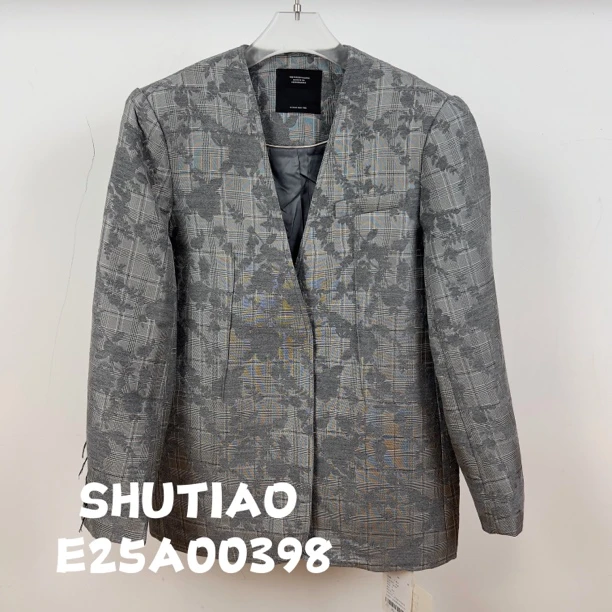 【SHUTIAO】2024秋冬：新款小众设计款外套E25A00398