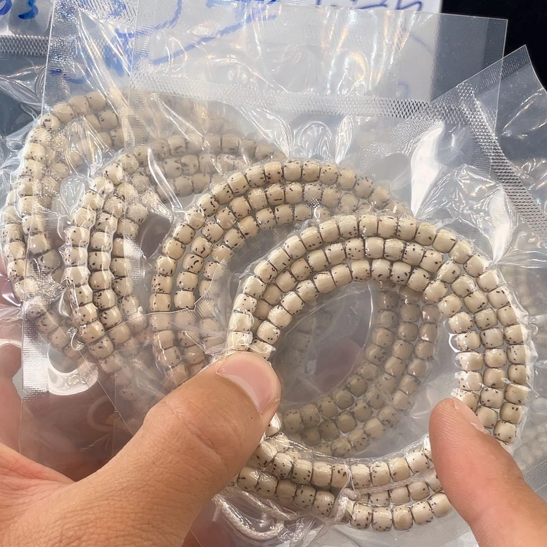 吊坠星月菩提长串6x5河豚