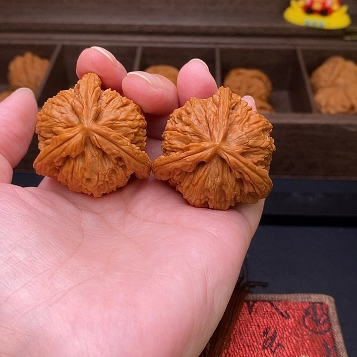 悬***念把件文玩核桃白奔