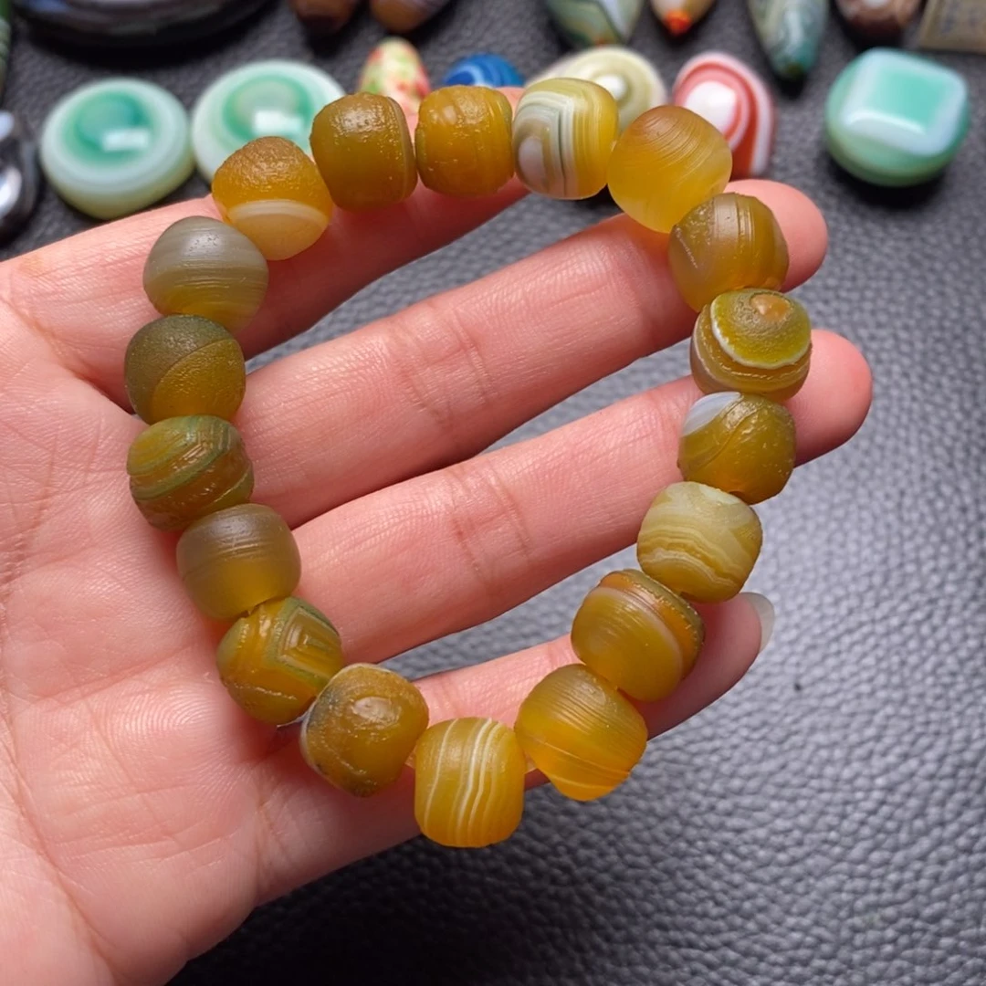 未镶嵌颈饰玛瑙/玉髓