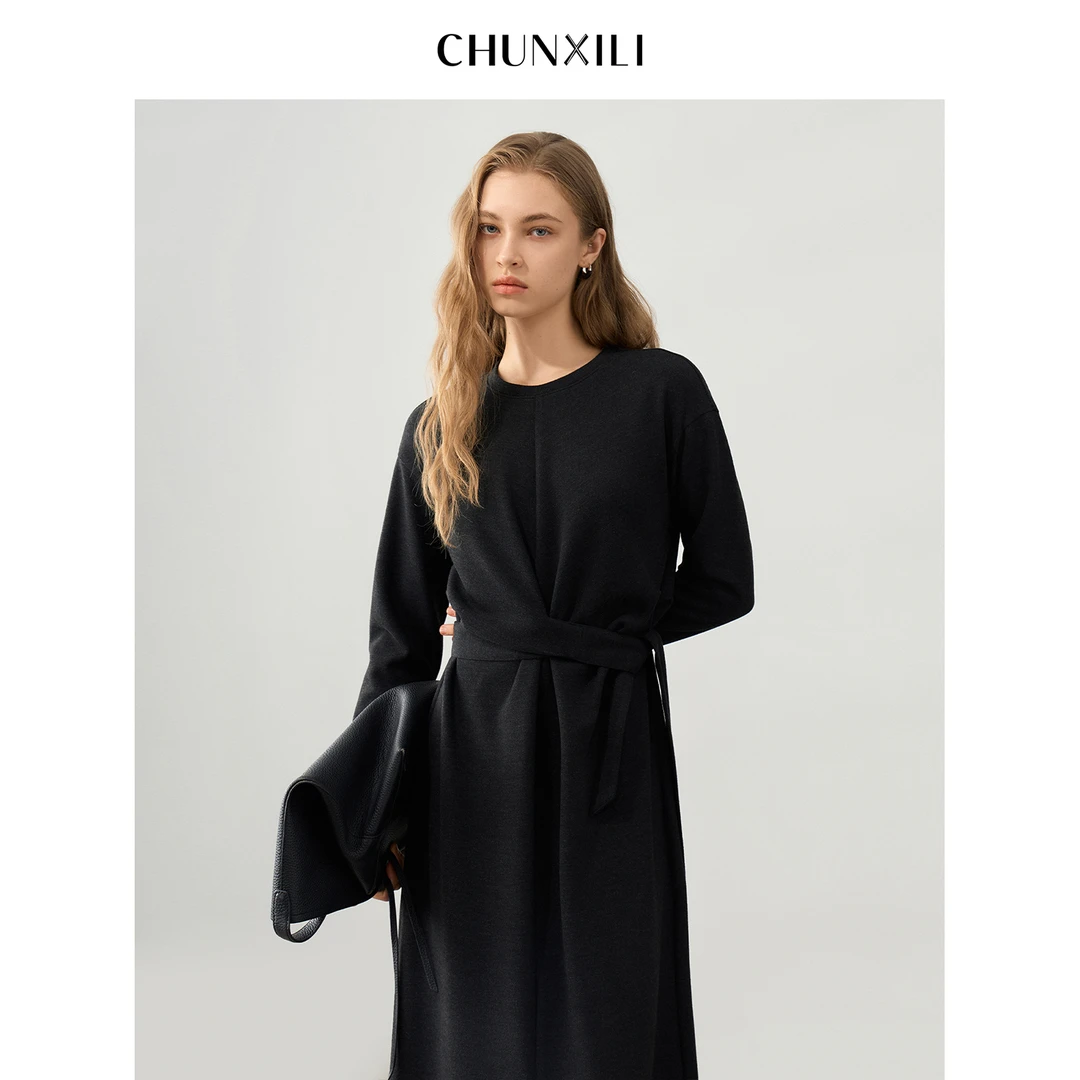 CHUNXILI/春熙里 时尚小众设计感秋季开叉连衣裙D04L53065