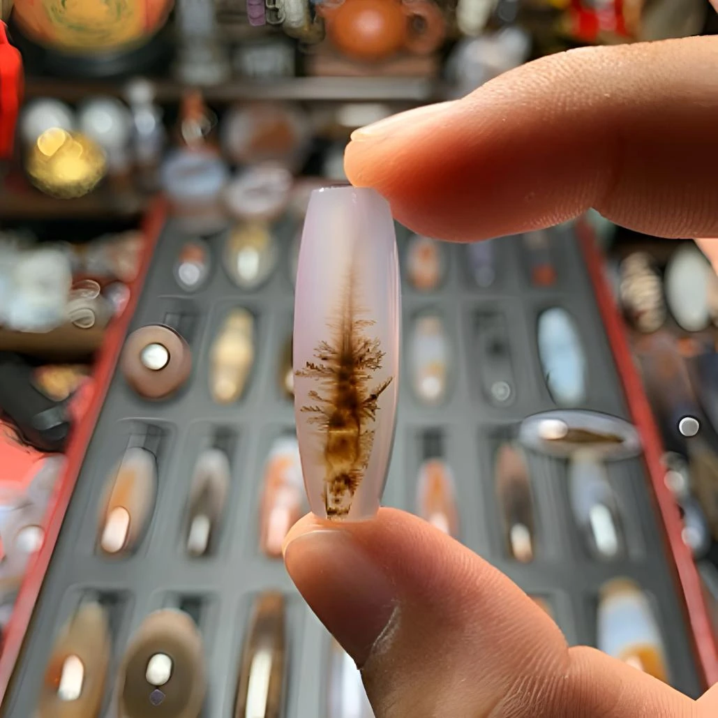 天然玛瑙风景小树