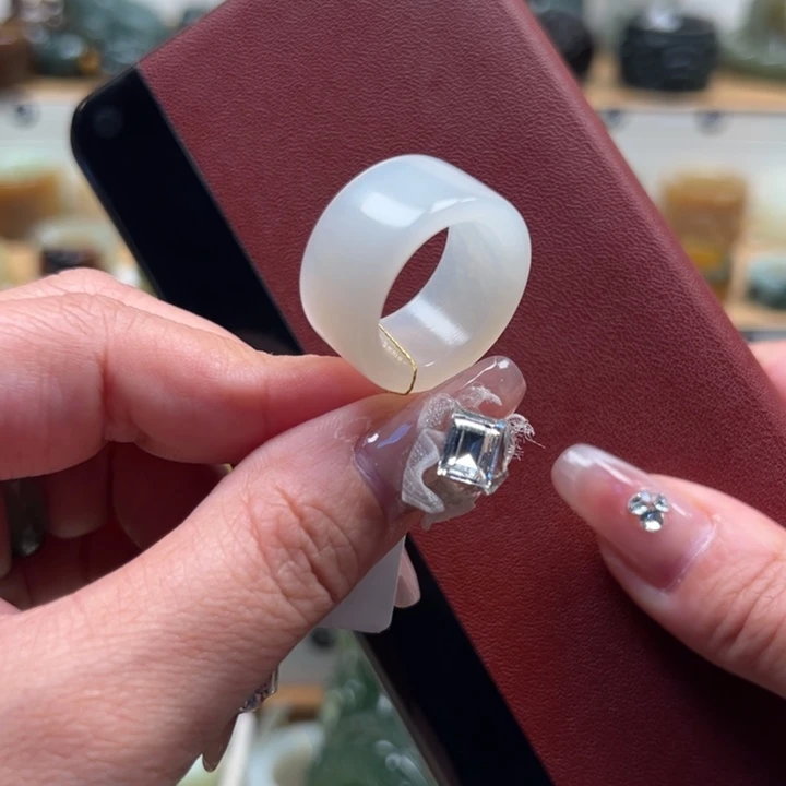 蛇纹石玉未镶嵌戒指内径18.2