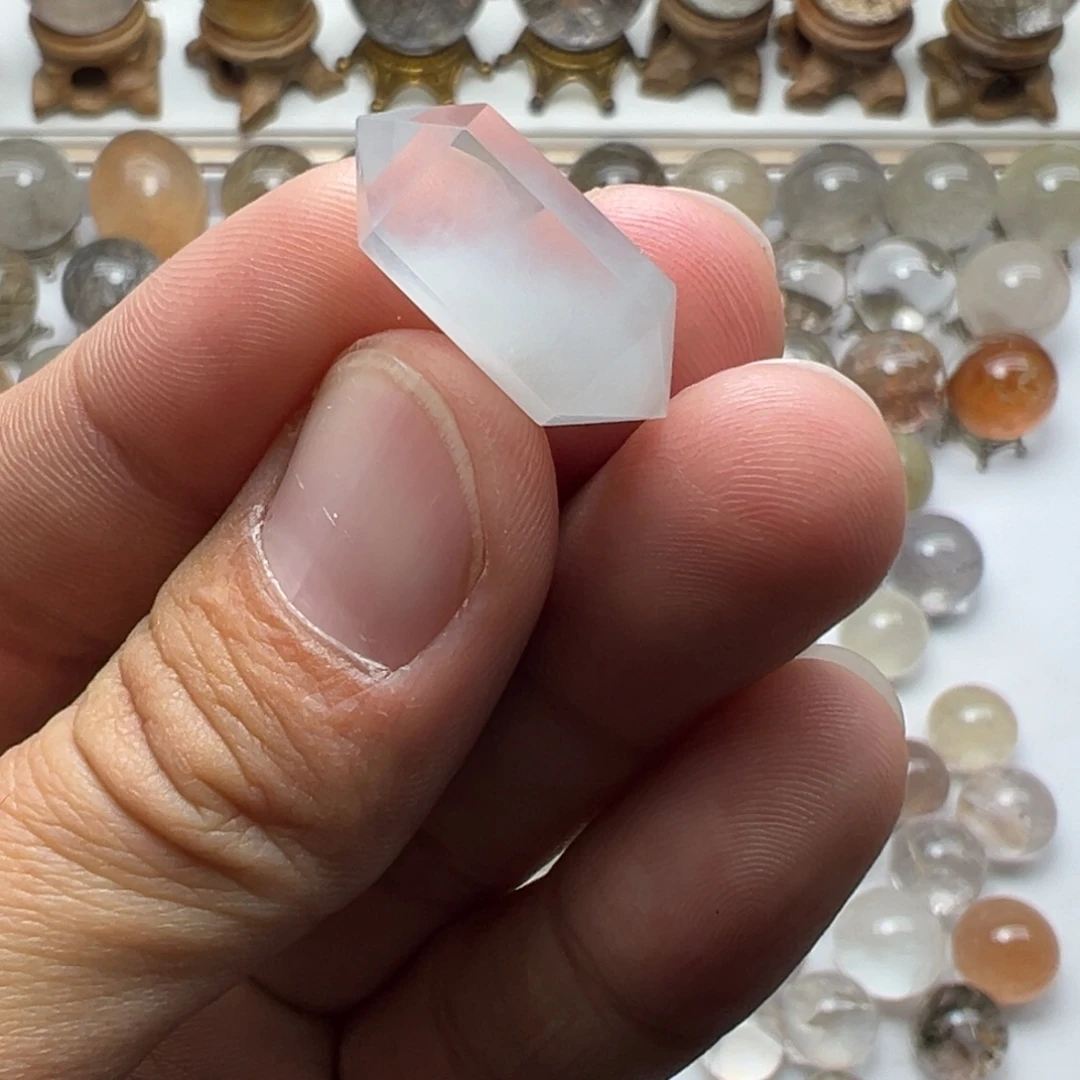 水晶珠宝半成品未镶嵌兔毛双尖