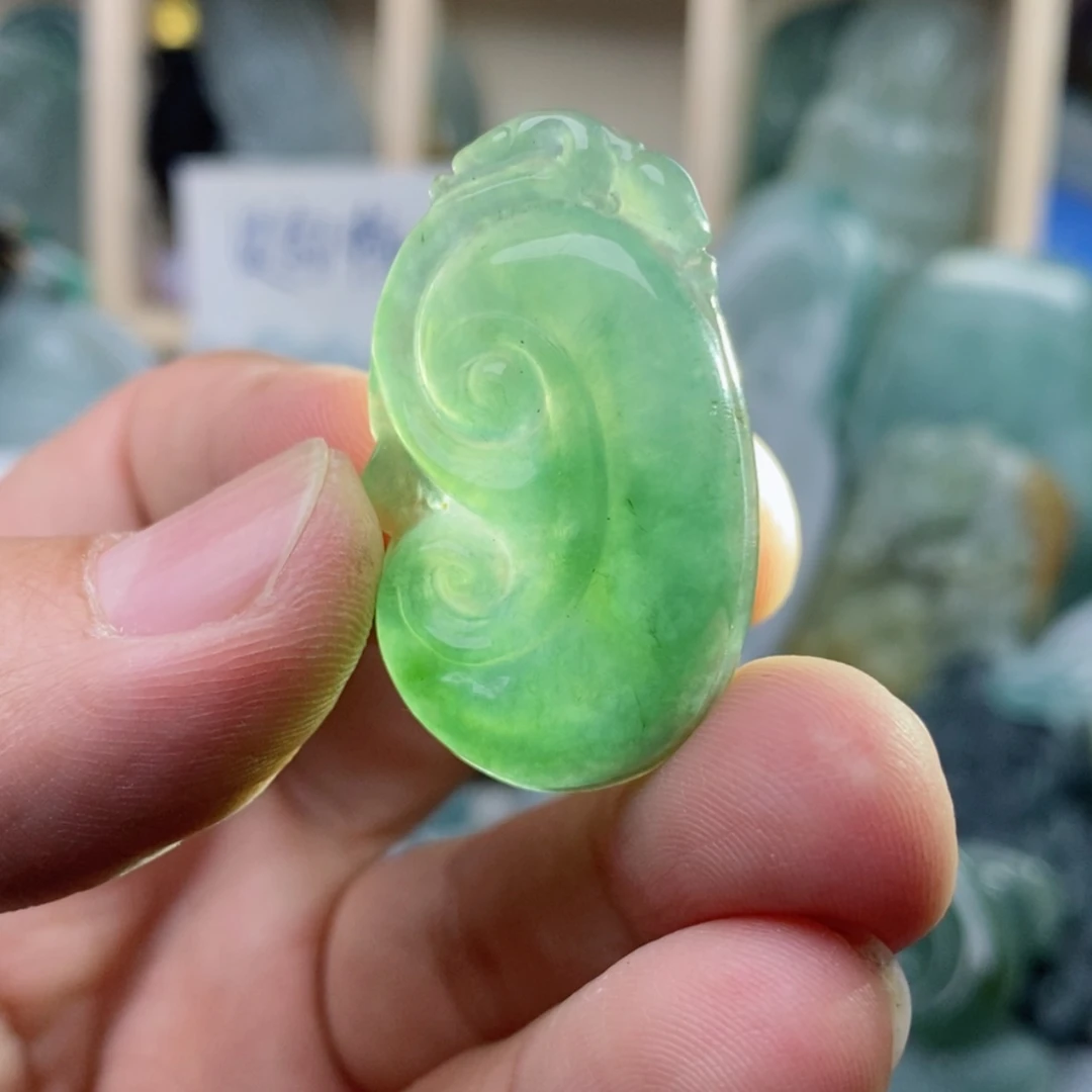 【闪购商品】翡翠颈饰未镶嵌翡翠