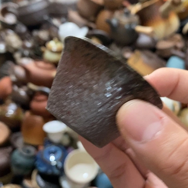 瓷片然后又要在这里待我