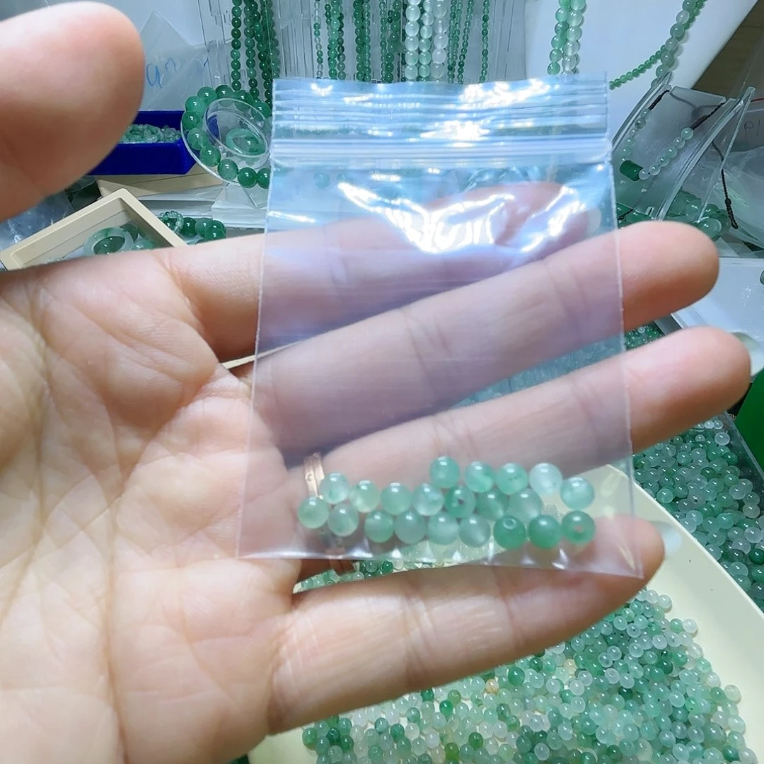 石英质玉手串未镶嵌加****3卡4珠子一份30颗