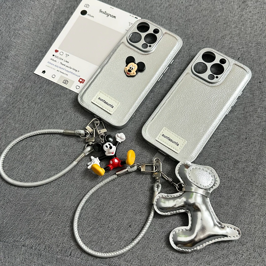 ins韩风米奇小马挂件手绳适用苹果16promax手机壳iPhone16/15女14