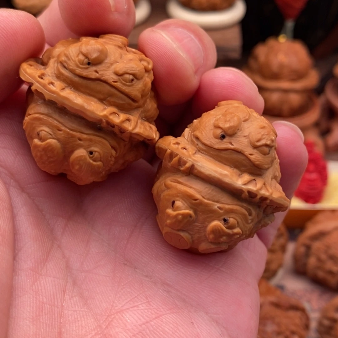 核桃手串/手链金蝉蛤蟆头四面