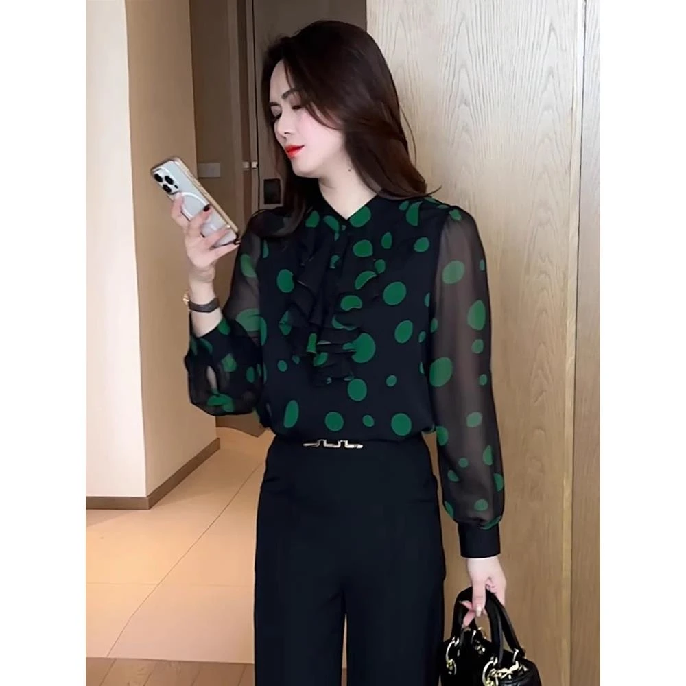 波点衬衫女士2025年新款春秋夏季减龄洋气夏季雪纺波点领短袖上衣