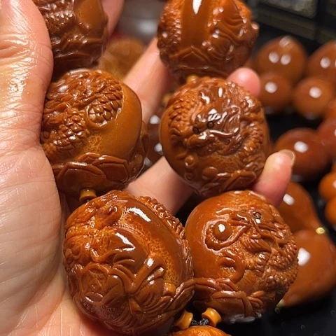 刘***文手串/手链橄榄核龙财