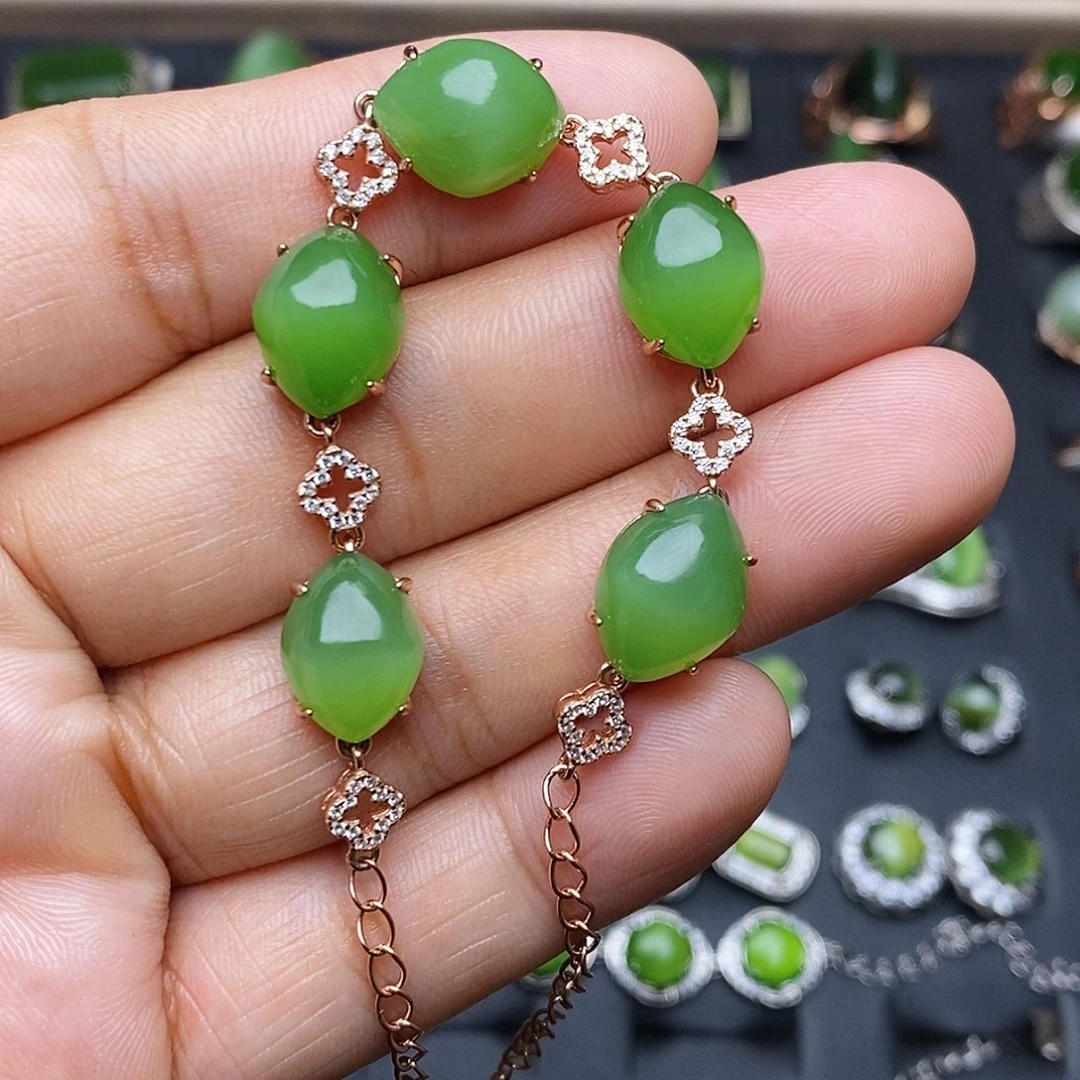 和田玉（碧玉）银S925镶嵌吊坠(不含链)手链